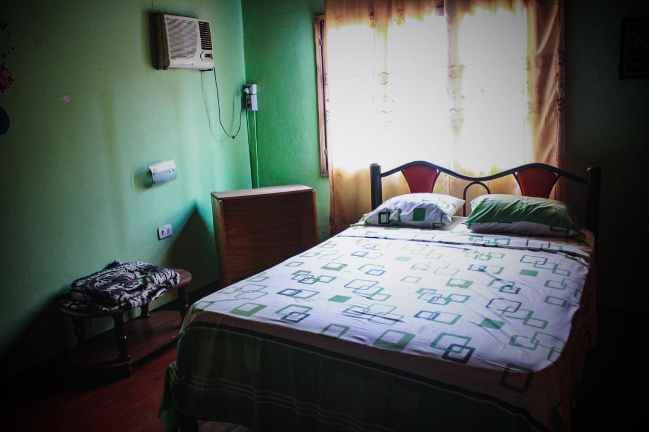 Hostel Haus Puerto Iguazú Buitenkant foto