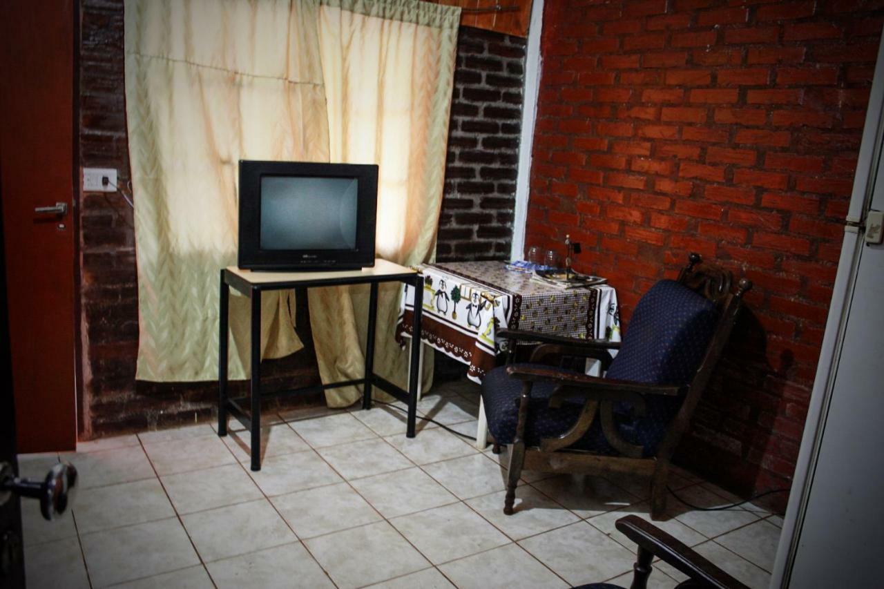 Hostel Haus Puerto Iguazú Buitenkant foto